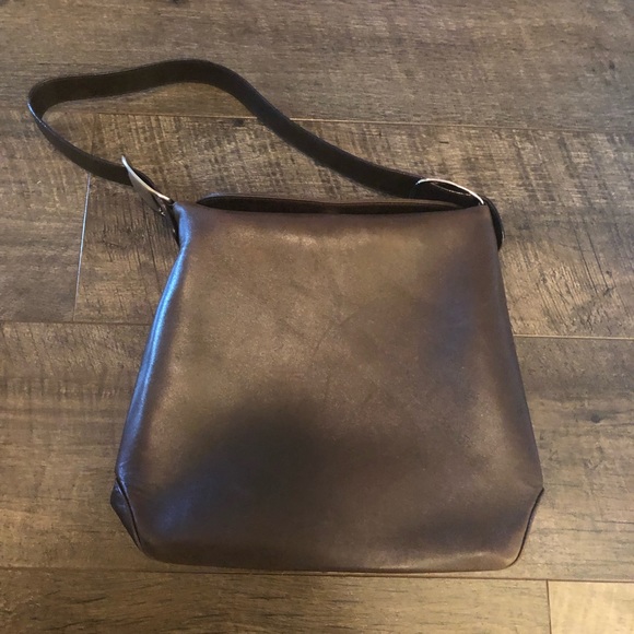 Salvatore Ferragamo Vintage brown Leather Vara shoulder bag. - Picture 2 of 6